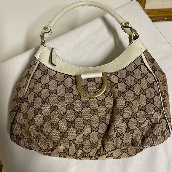 Vintage Gucci small handbag - Picture 2 of 10